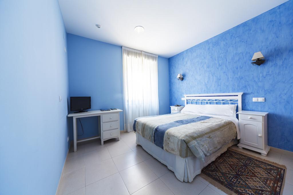 Hotel Rural La Consulta De Исар Номер фото