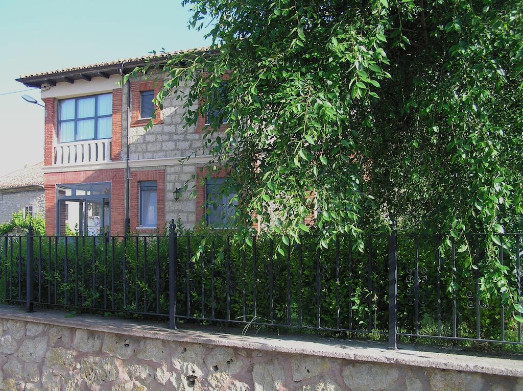 Hotel Rural La Consulta De Исар Экстерьер фото